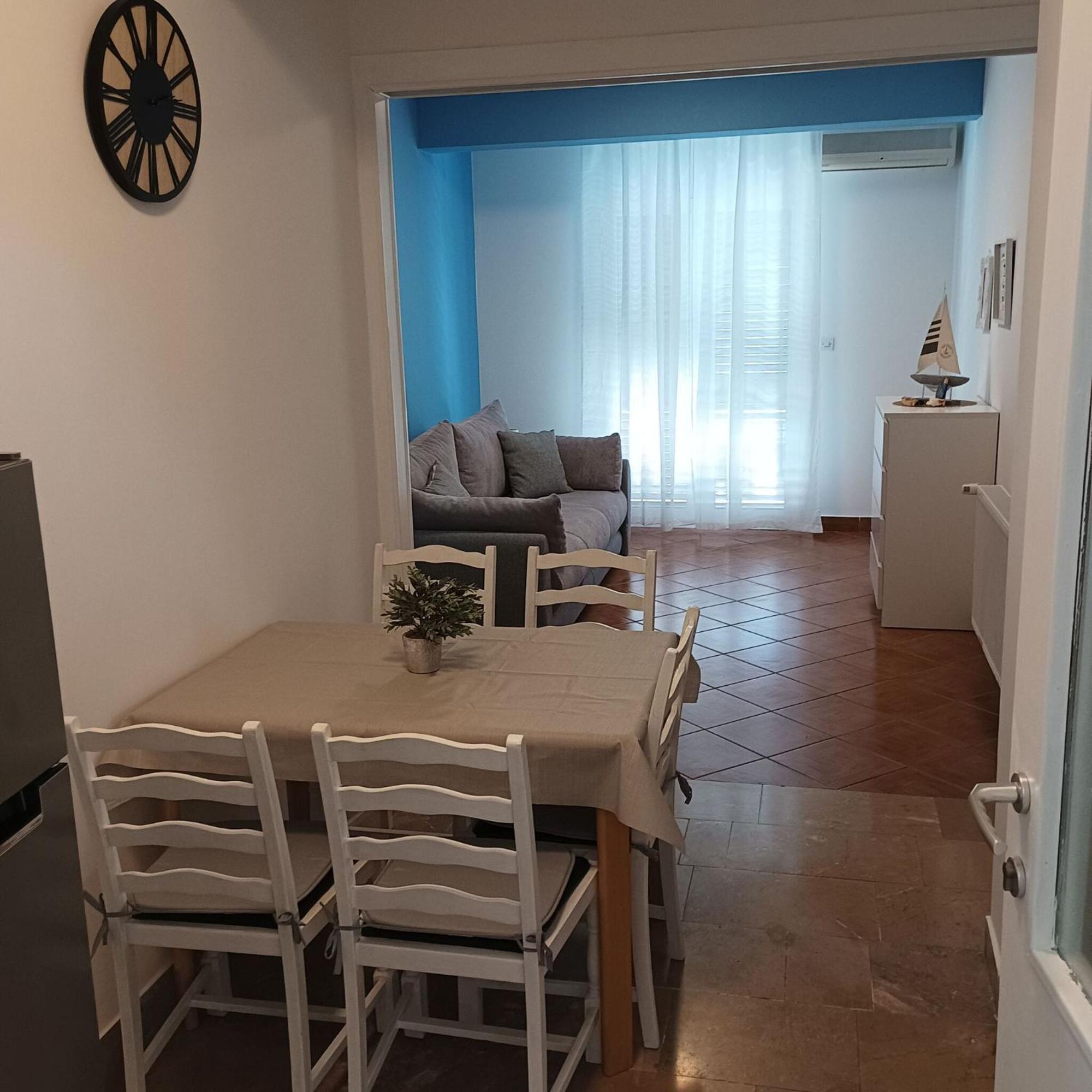Apartments Elenora ブリスト エクステリア 写真