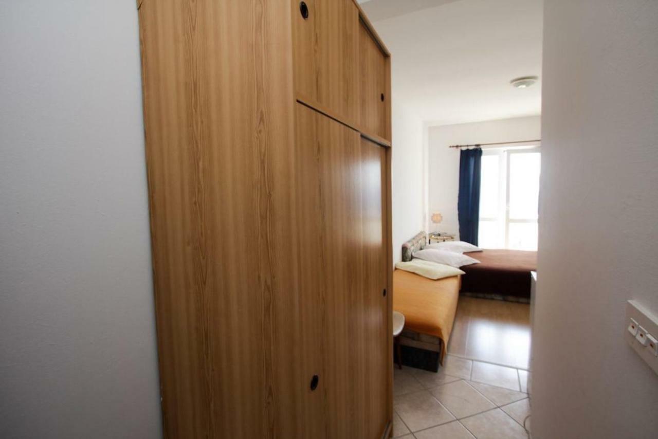 Apartments Elenora ブリスト エクステリア 写真